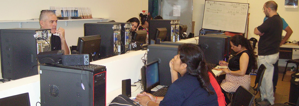 Centro de Enseñanza y Acceso Informático